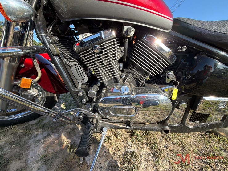 1998-kawasaki-vulcan-classic-motorcycle-image-8