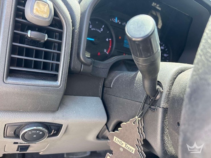 2020-ford-f550-image-30