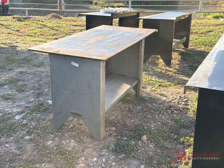 new-60"-welding-table-h.d.-image-3