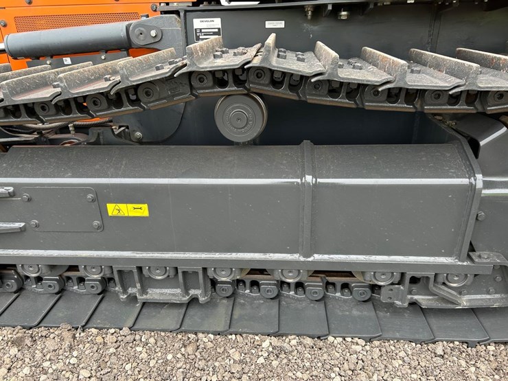 2026--develon-dd100-us10-crawler-dozer-image-21