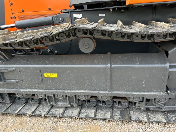 2026--develon-dd100-us10-crawler-dozer-image-21