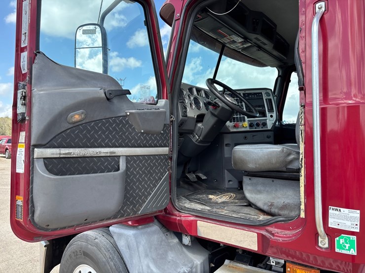 #35104-•-2015-mack-gxu612-image-15