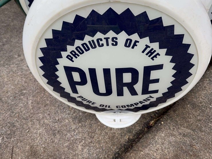 reproduction-pure-globes-image-6