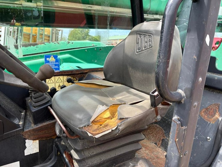 2012-jcb-509-42-image-14