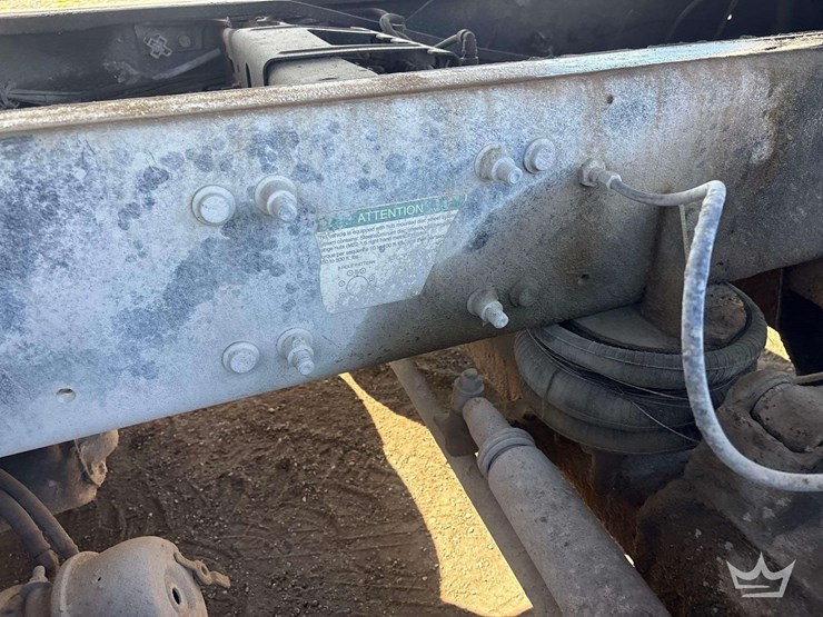2007-freightliner-m2-112-tri-axle-dump-truck-image-12