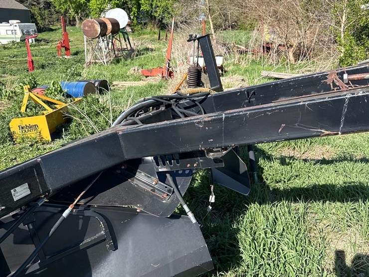 new-holland-2330bf-image-11