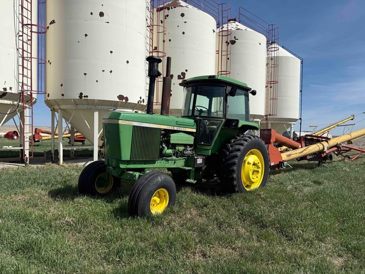 john-deere-4630-image-2