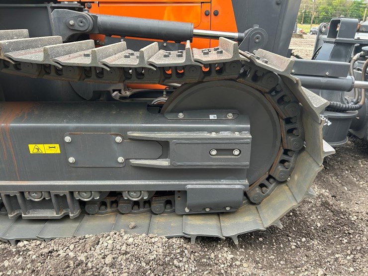 2026-develon-dd100-us10-crawler-dozer-image-14