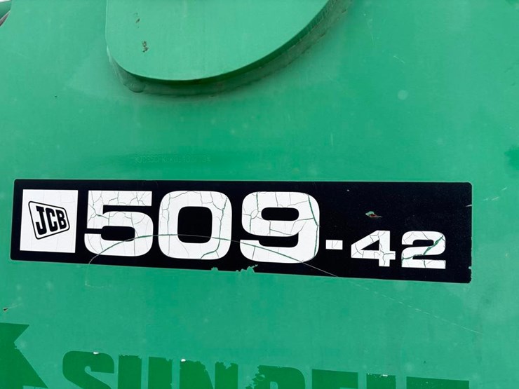 2012-jcb-509-42-image-12