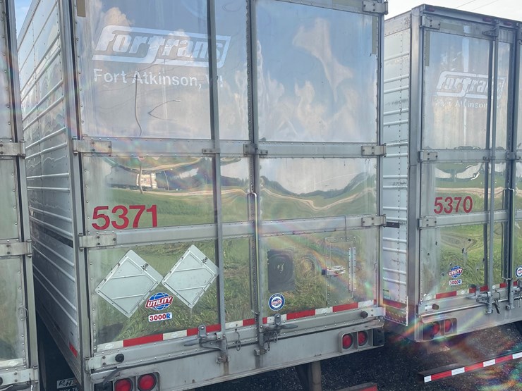 2015-utility-reefer-image-17