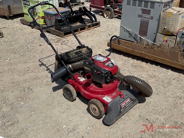 craftsman-4-n-1-plus-power-propelled-vacuum,-shredder,-chipper,-blower-image-1
