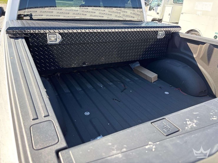 2022-ford-f150-image-12