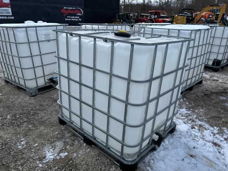 water-tank-tote-image-3