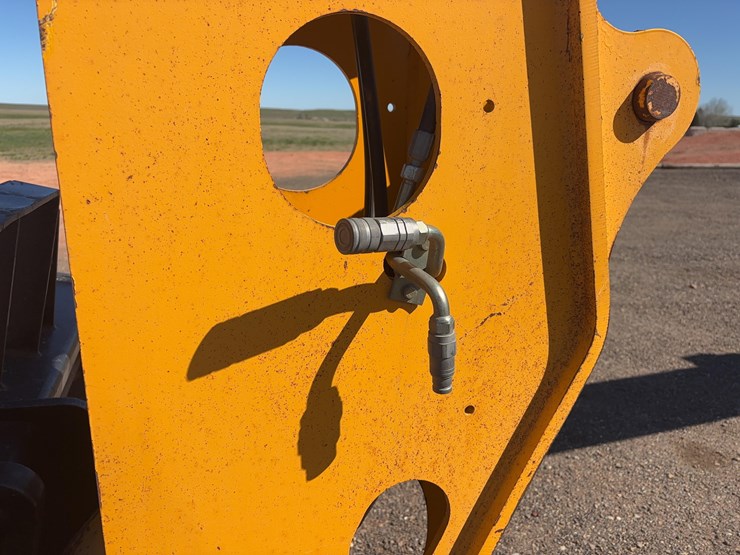 jcb-512-56-image-12