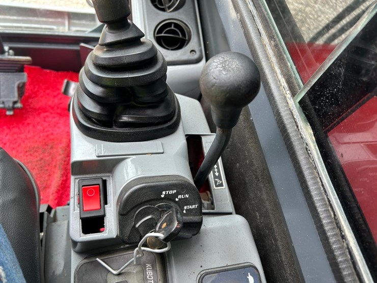 kubota-u55-image-21