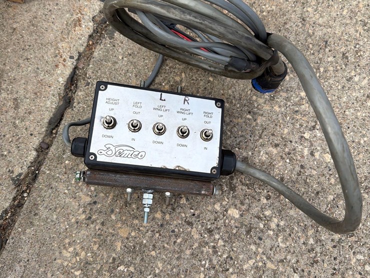 demco-1000-image-28