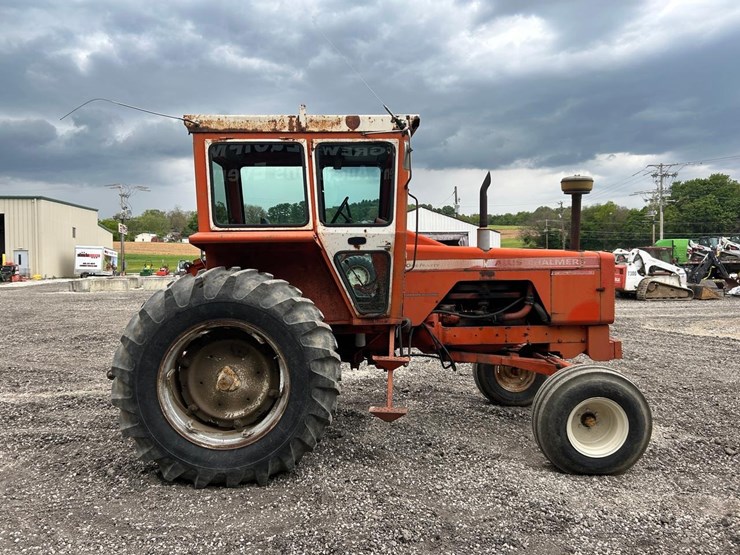 allis-chalmers-190xt-series-iii-tractor-image-5