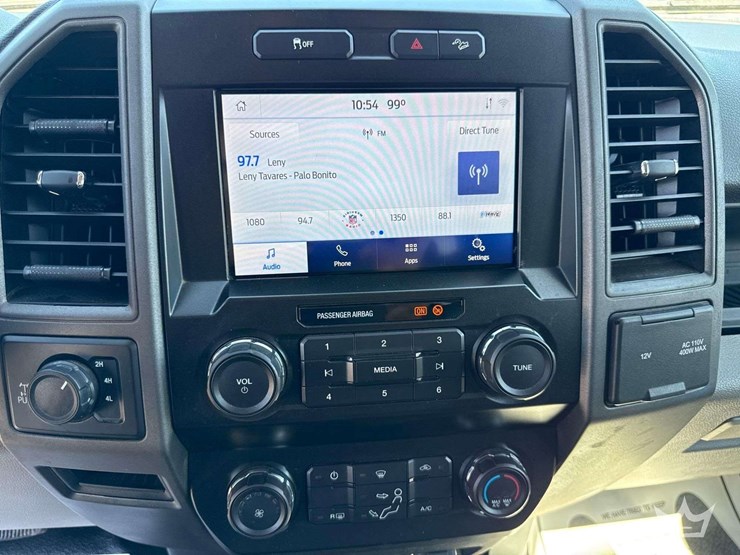 2022-ford-f350-image-23