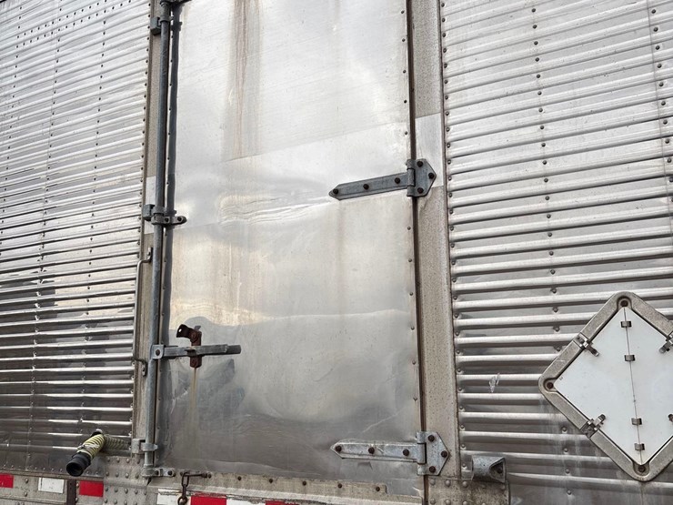2000-kidron-semi-van-box-spray-trailer-image-45