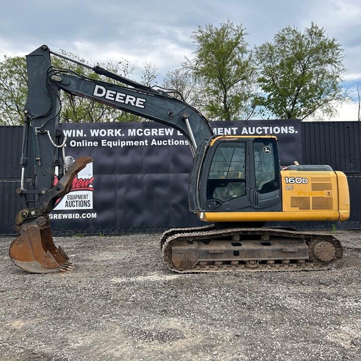 DEERE 160D LC
