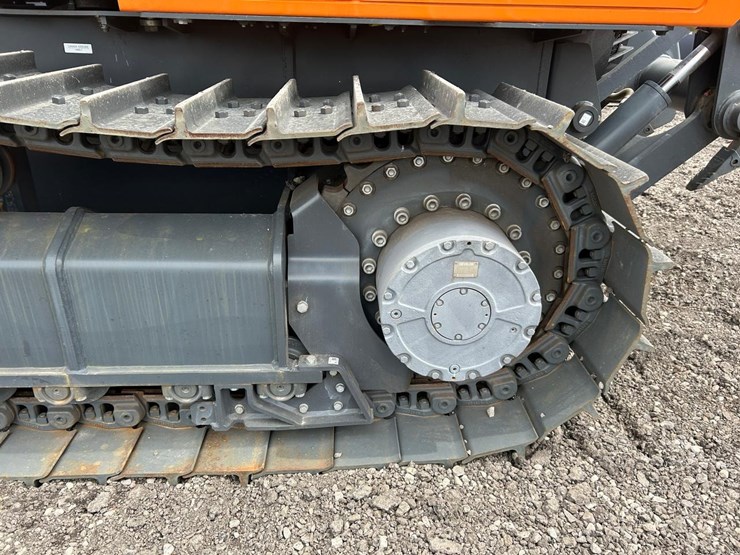 2026-develon-dd100-us10-crawler-dozer-image-22