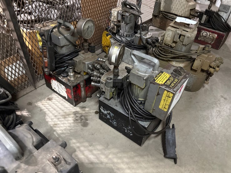(2)-power-team-10k-electric-hydraulic-pumps-image-2
