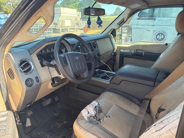 2011-ford-f250-image-7