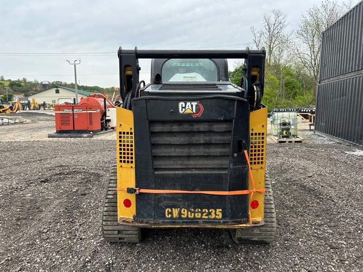 2020-caterpillar-259d3-image-3