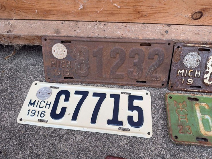 (5)-early-michigan-license-plates-image-2