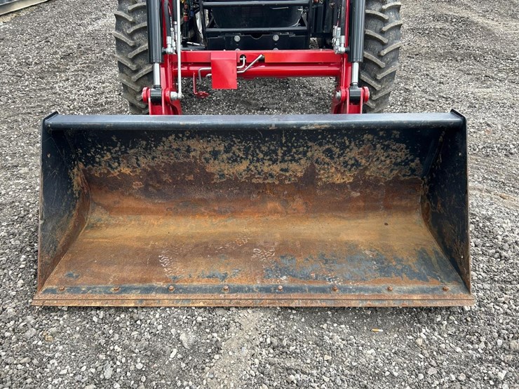 case-ih-75a-tractor-image-9