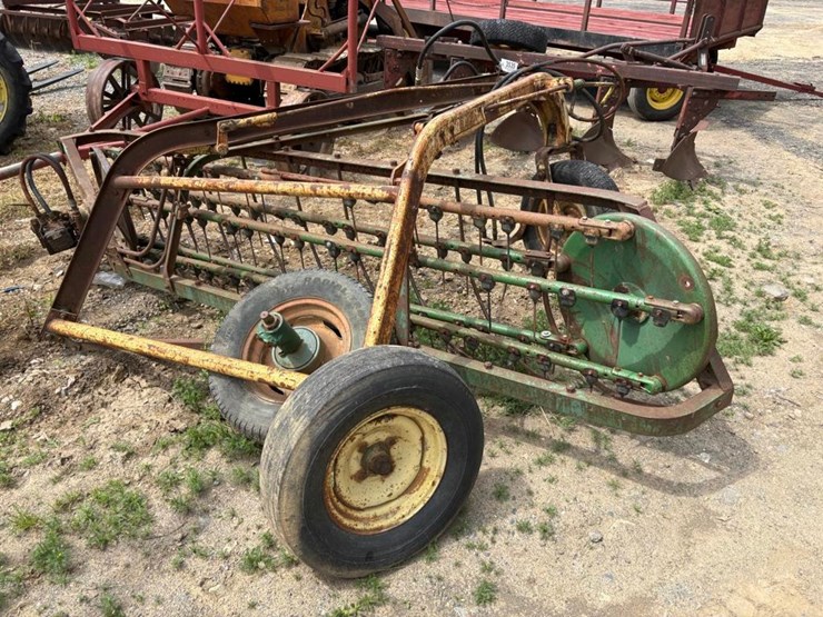 john-deere-640-image-2