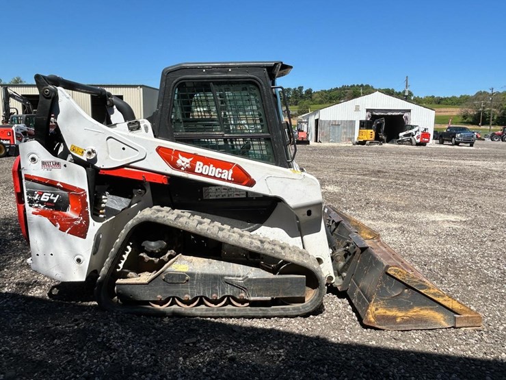 2021-bobcat-t64-image-5