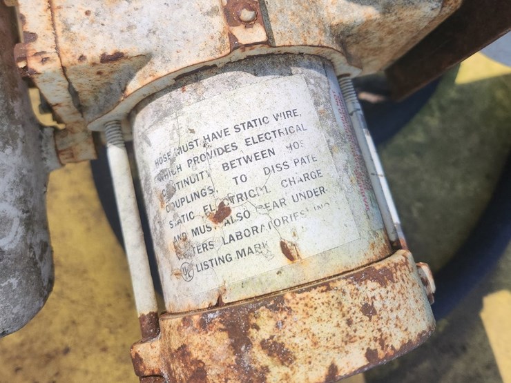 #6100-•-100-gallon-diesel-tank-(loganville,-wi)-image-10