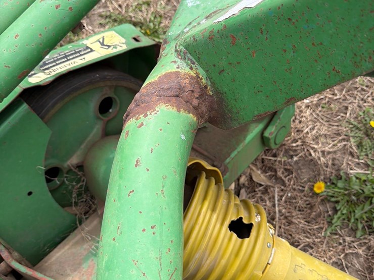 john-deere-260-image-11