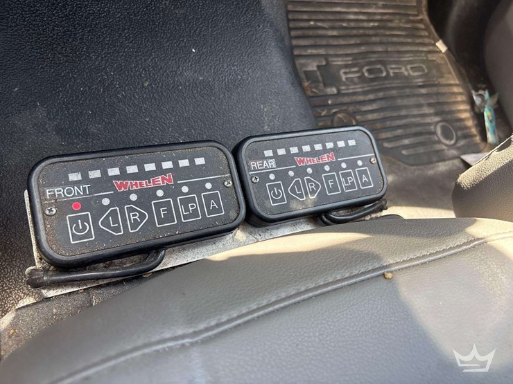 2020-ford-f550-image-37
