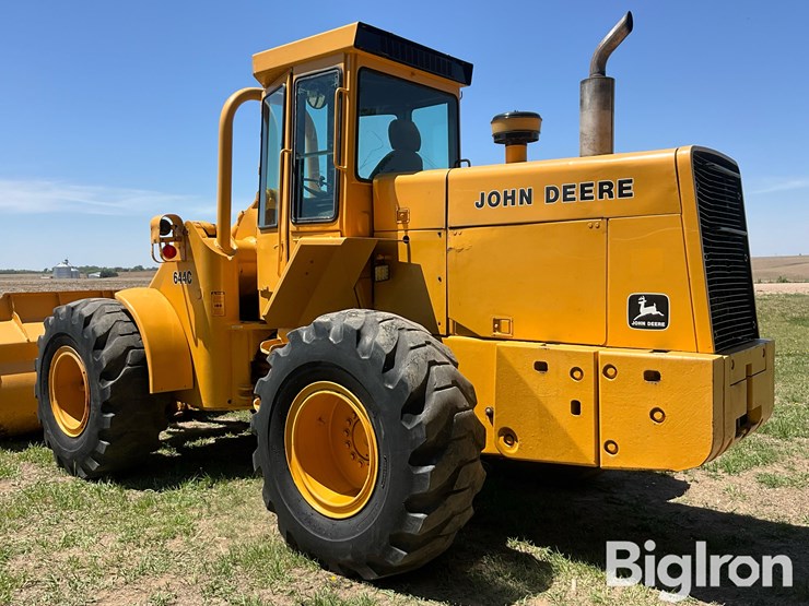 deere-644c-image-7