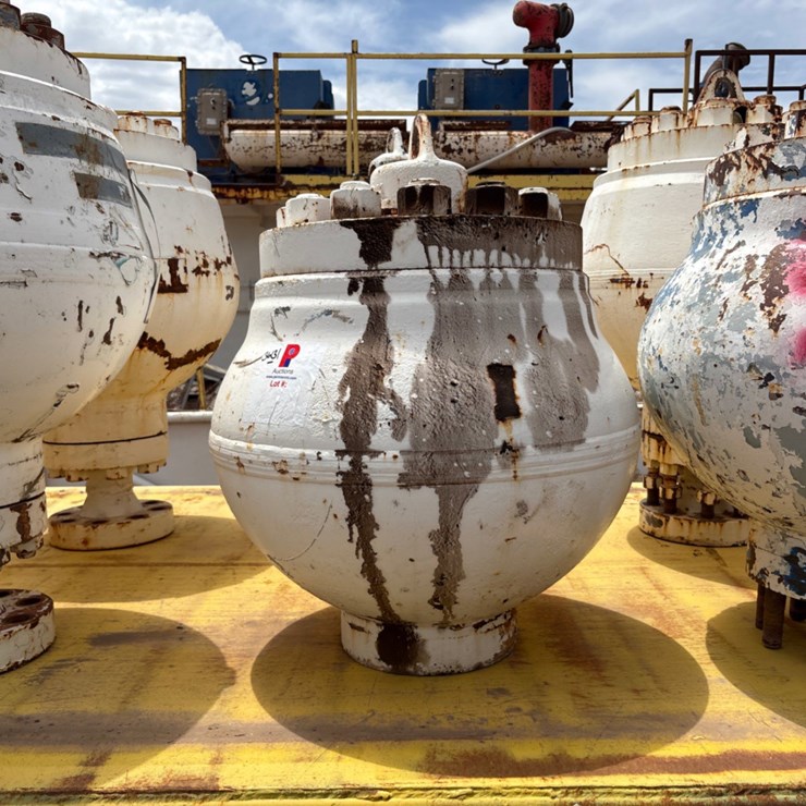 (2) HYDRIL 5K pulsation dampeners