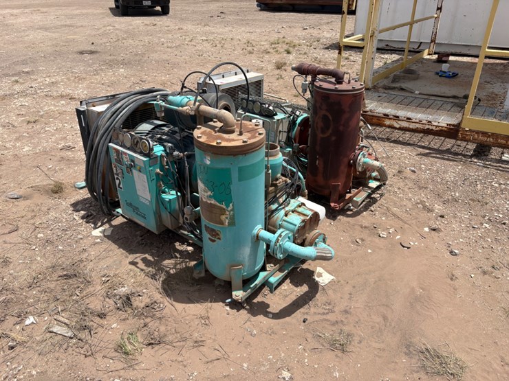 (2)-sullivan-palatek-dg-series-rotary-screw-air-compressors-image-4