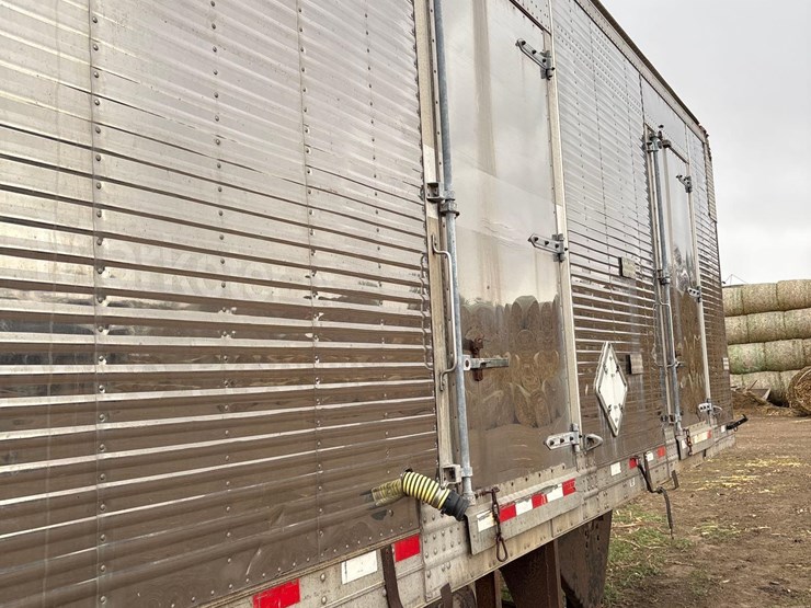 2000-kidron-semi-van-box-spray-trailer-image-30
