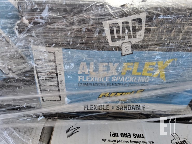 alex-flex-spackling-image-3