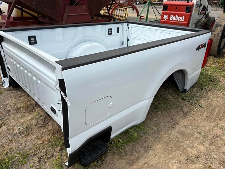 ford-8-ft-image-1