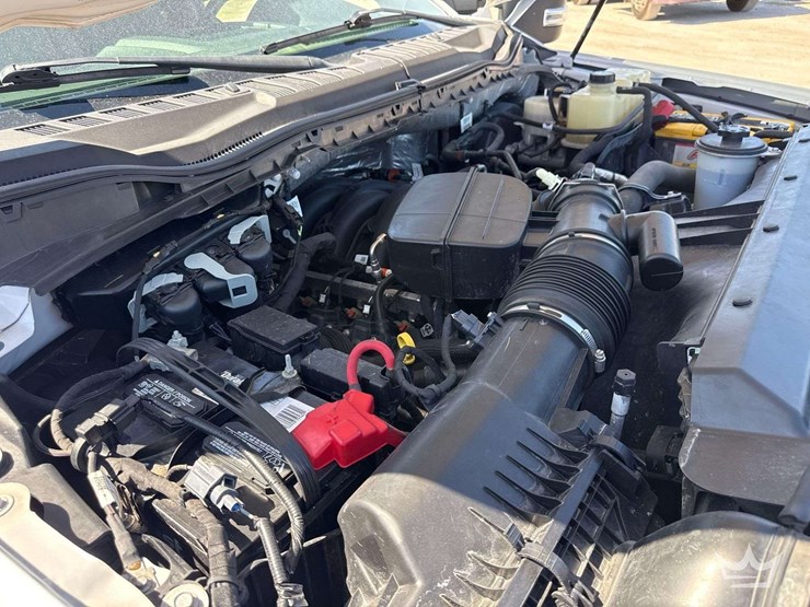 2022-ford-f350-image-9