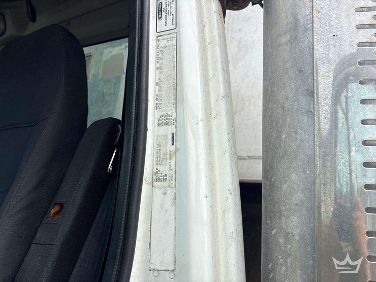 2007-freightliner-m2-112-tri-axle-dump-truck-image-32