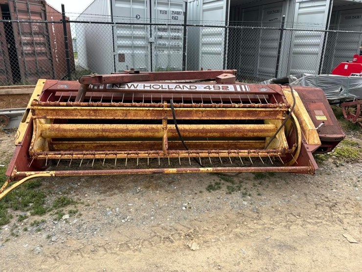 new-holland-492-image-1
