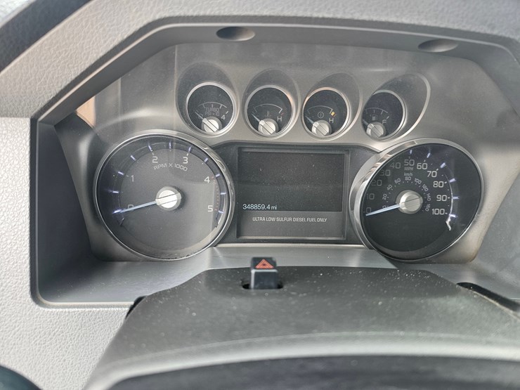 2013-ford-f350-image-9