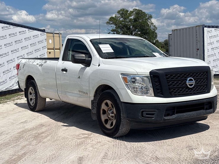 2018-nissan-titan-image-2