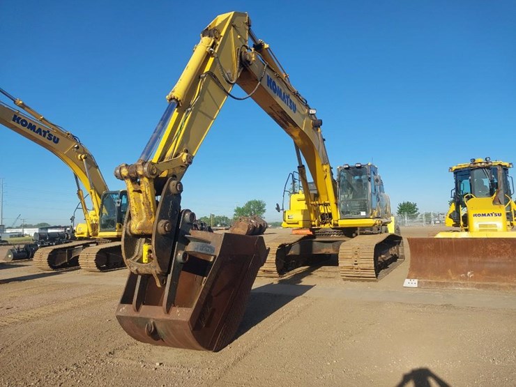 2013-komatsu-pc490-lc-10-image-1