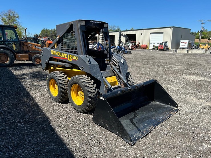 new-holland-ls150-image-6