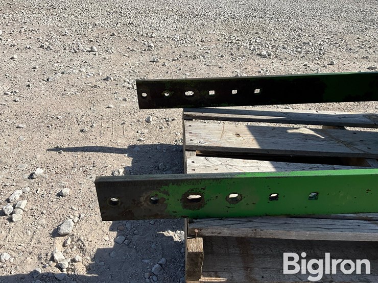 john-deere-4320-image-17
