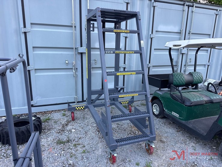 balleymoreindustrial-rolling-stair-lift,-counter-weight-image-5